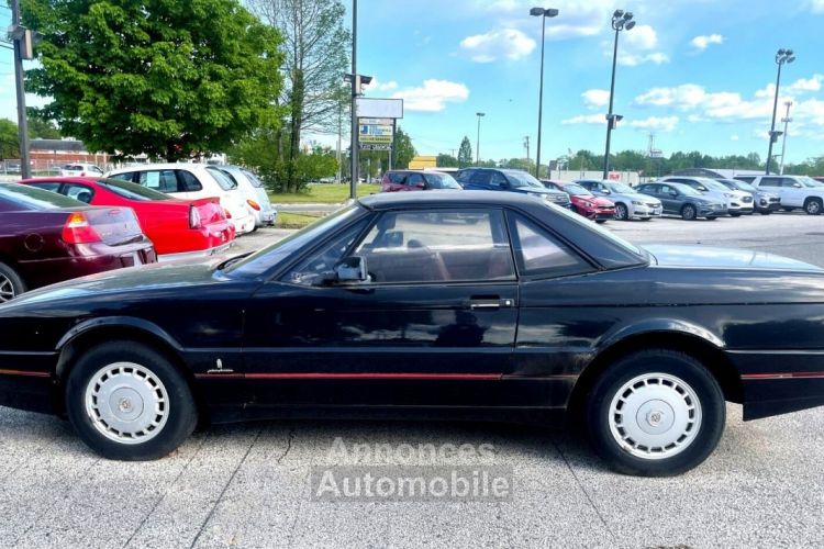 Cadillac Allante - <small></small> 15.100 € <small>TTC</small> - #5