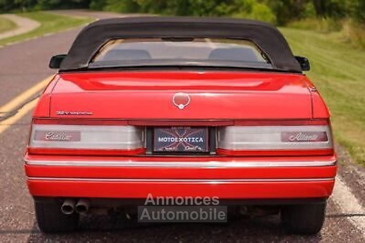 Cadillac Allante Convertible  - <small></small> 22.100 € <small>TTC</small> - #5