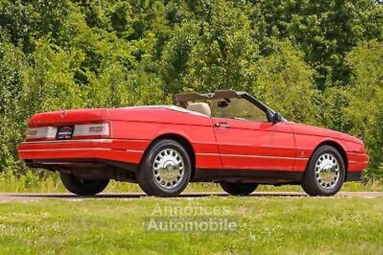 Cadillac Allante Convertible  - <small></small> 22.100 € <small>TTC</small> - #8