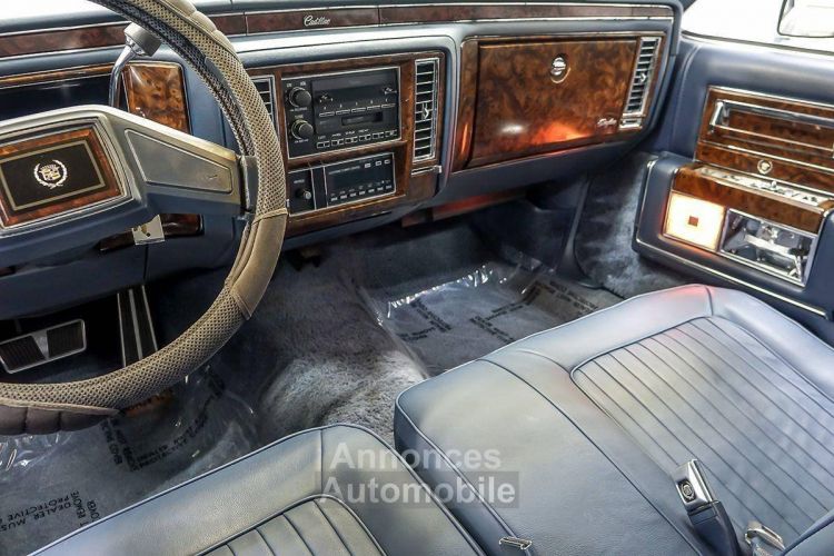 Cadillac Brougham - <small></small> 22.000 € <small>TTC</small> - #16