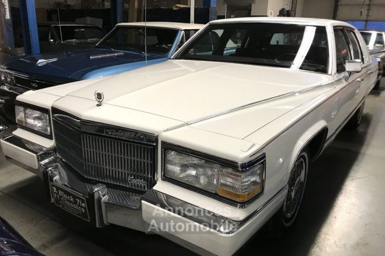 Cadillac Brougham - <small></small> 23.000 € <small>TTC</small> - #11