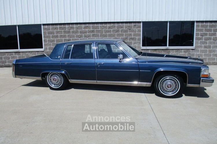 Cadillac Brougham d'Elegance  - <small></small> 26.000 € <small>TTC</small> - #7