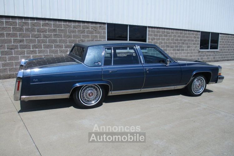 Cadillac Brougham d'Elegance  - <small></small> 26.000 € <small>TTC</small> - #9