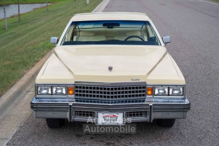 Cadillac Coupe DeVille - <small></small> 21.000 € <small>TTC</small> - #34