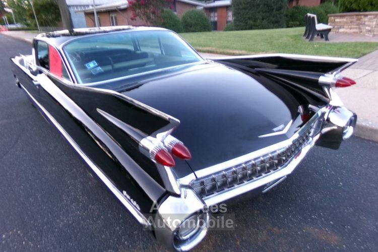 Cadillac Coupe DeVille - <small></small> 121.000 € <small>TTC</small> - #2