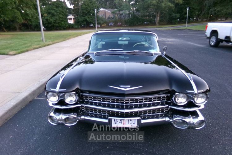 Cadillac Coupe DeVille - <small></small> 121.000 € <small>TTC</small> - #20