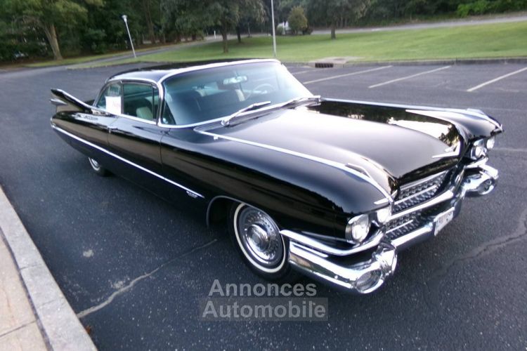 Cadillac Coupe DeVille - <small></small> 121.000 € <small>TTC</small> - #21