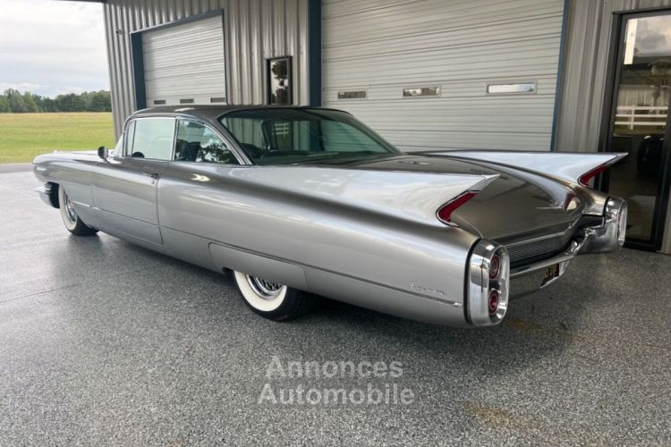 Cadillac Coupe DeVille - <small></small> 105.000 € <small>TTC</small> - #12