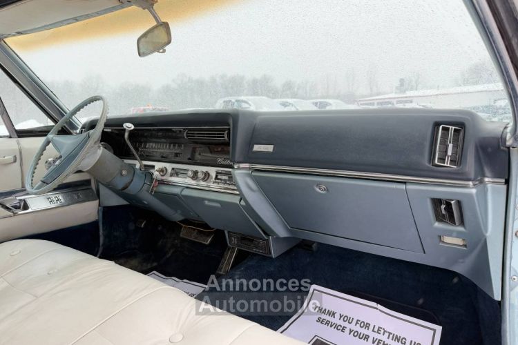 Cadillac Coupe DeVille - <small></small> 22.400 € <small>TTC</small> - #18