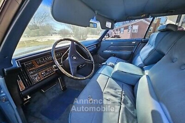 Cadillac Coupe DeVille - <small></small> 28.000 € <small>TTC</small> - #24