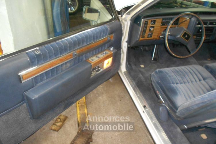 Cadillac Coupe DeVille - <small></small> 17.100 € <small>TTC</small> - #8