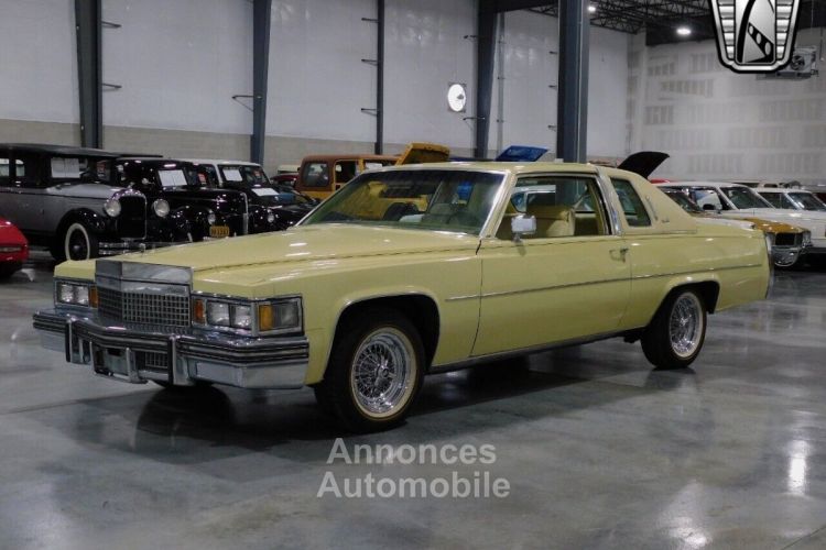 Cadillac Coupe DeVille - <small></small> 37.100 € <small>TTC</small> - #3