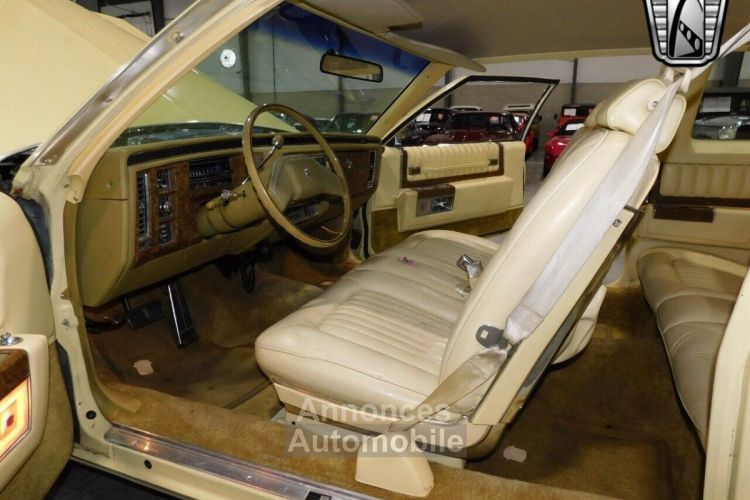 Cadillac Coupe DeVille - <small></small> 37.100 € <small>TTC</small> - #7