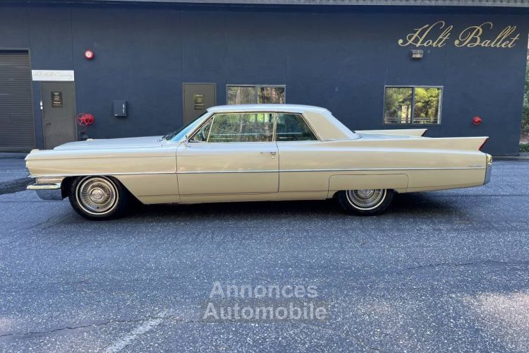 Cadillac Coupe DeVille  - <small></small> 40.500 € <small>TTC</small> - #1