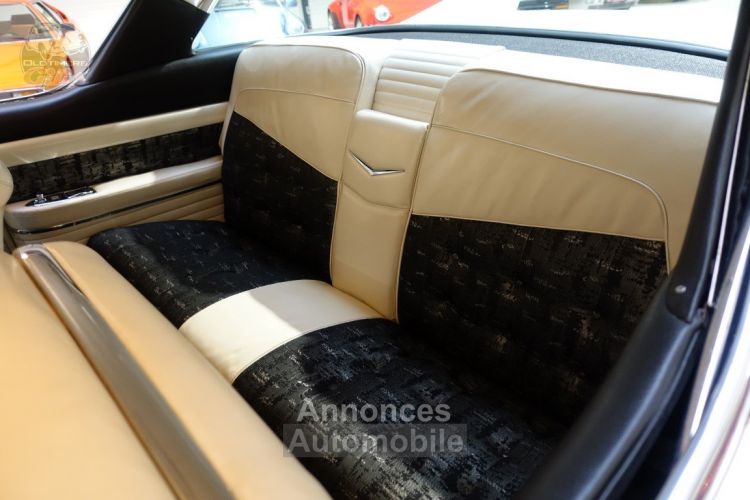 Cadillac Coupe DeVille de Ville - <small></small> 68.000 € <small>TTC</small> - #32