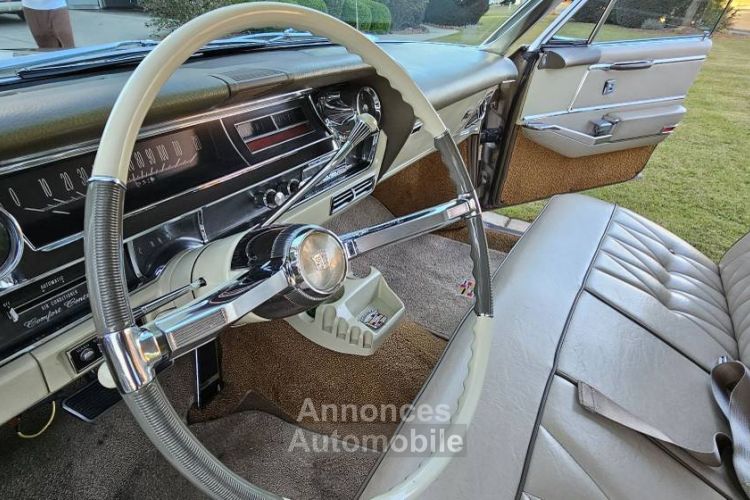 Cadillac Coupe DeVille sedan - <small></small> 34.400 € <small>TTC</small> - #11