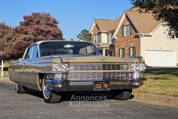 Cadillac Coupe DeVille sedan - <small></small> 34.400 € <small>TTC</small> - #22