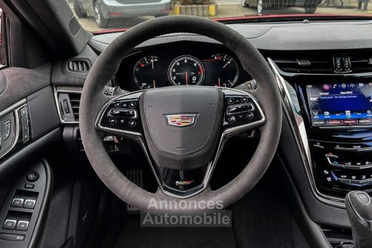 Cadillac CTS-V CTS 2016 6.2 V8 -V SHZ SB R.CAM HRE WHEELS VOLLDIG. - <small></small> 54.940 € <small>TTC</small> - #4