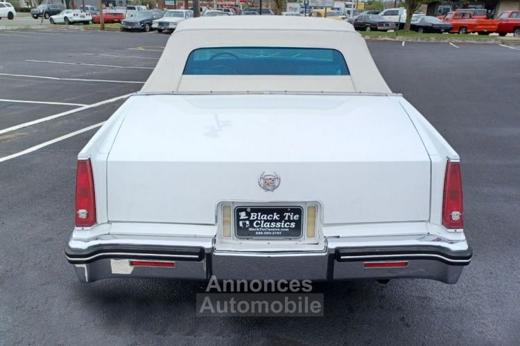 Cadillac Eldorado - <small></small> 33.000 € <small>TTC</small> - #15