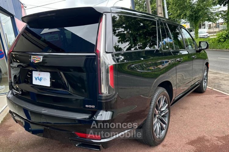 Cadillac Escalade ESV 420 CH SPORT PLATINIUM V8 6.2L /CTTE FOURGON/PAS D'ECOTAXE/PAS DE TVS/TVA RECUPERABLE - <small></small> 142.500 € <small>HT</small> - #14