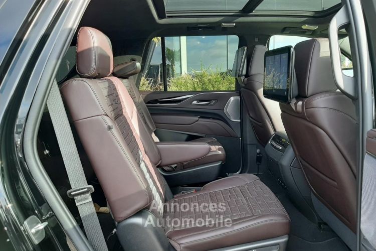 Cadillac Escalade PLATINUM SPORT ONYX PACKAGE - <small></small> 129.900 € <small></small> - #19