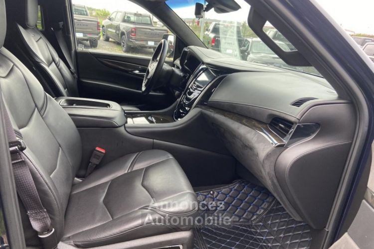 Cadillac Escalade Platinum V8 6,2L - 8 places - pas de malus - <small></small> 69.900 € <small>TTC</small> - #13