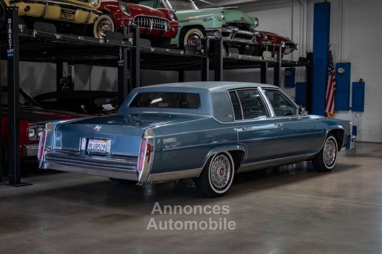 Cadillac Fleetwood - <small></small> 21.000 € <small>TTC</small> - #24