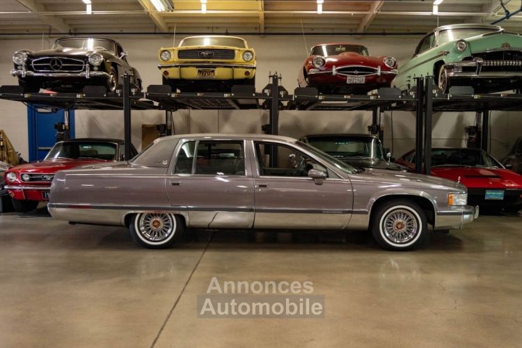 Cadillac Fleetwood - <small></small> 27.000 € <small>TTC</small> - #3