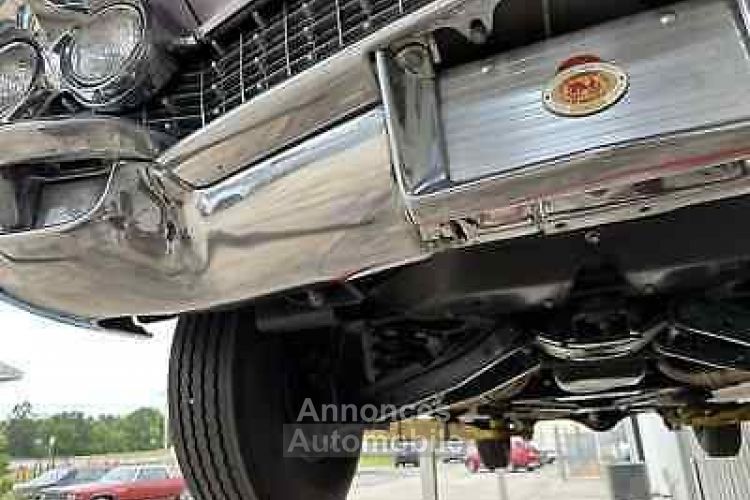 Cadillac Fleetwood - <small></small> 140.000 € <small>TTC</small> - #23