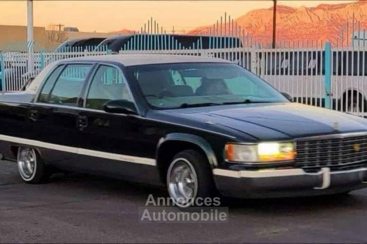 Cadillac Fleetwood brougham  - <small></small> 18.700 € <small>TTC</small> - #3