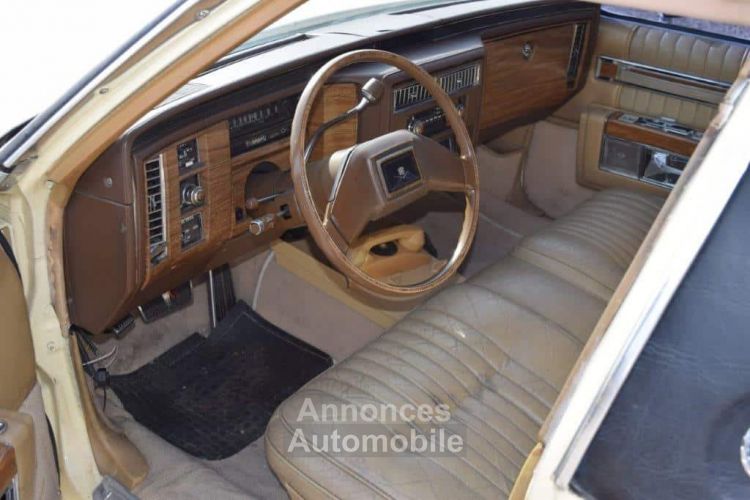 Cadillac Fleetwood Brougham Limousine - <small></small> 9.600 € <small>TTC</small> - #6