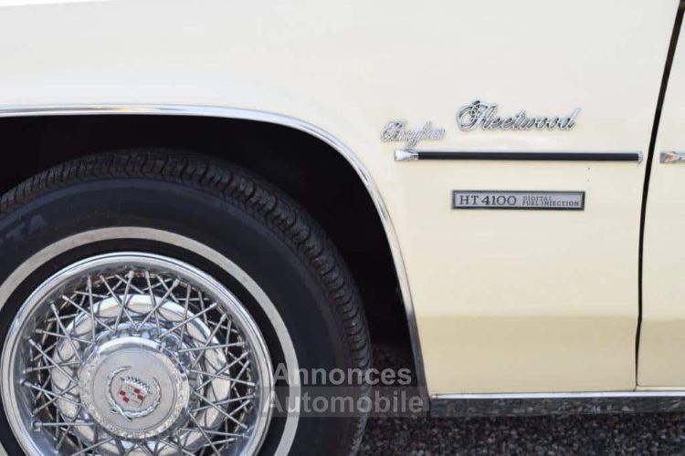 Cadillac Fleetwood Brougham Limousine - <small></small> 9.600 € <small>TTC</small> - #25