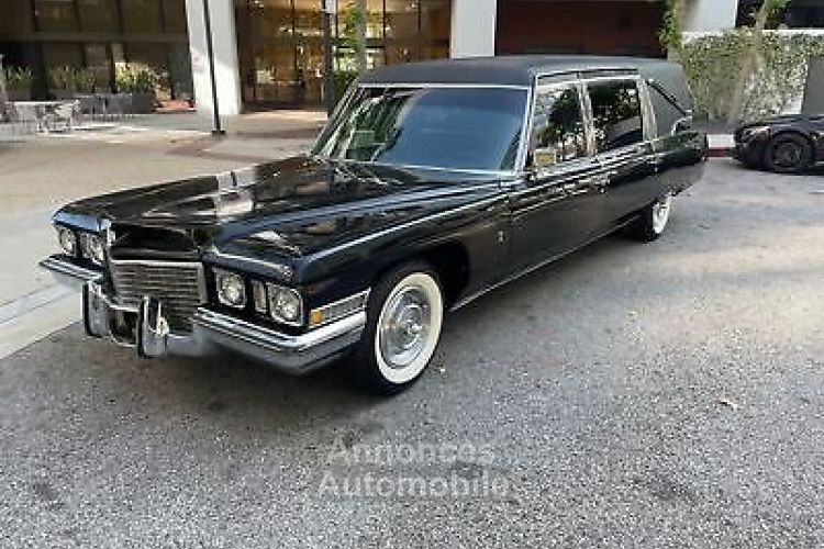 Cadillac Hearse - <small></small> 38.100 € <small>TTC</small> - #4