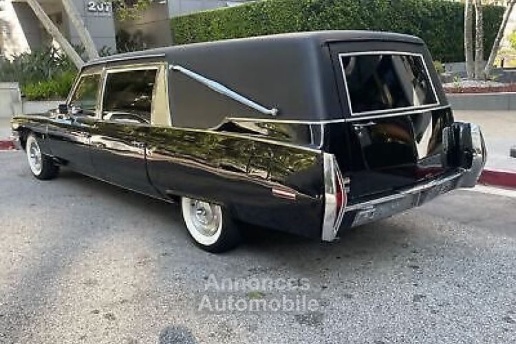 Cadillac Hearse - <small></small> 38.100 € <small>TTC</small> - #6