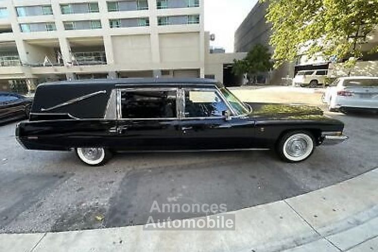 Cadillac Hearse - <small></small> 38.100 € <small>TTC</small> - #8