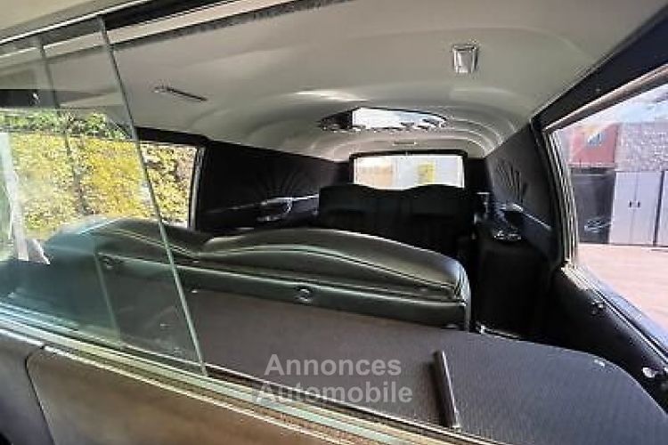 Cadillac Hearse - <small></small> 38.100 € <small>TTC</small> - #18