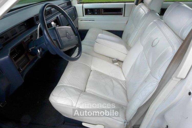 Cadillac Sedan DeVille de ville  - <small></small> 16.000 € <small>TTC</small> - #5