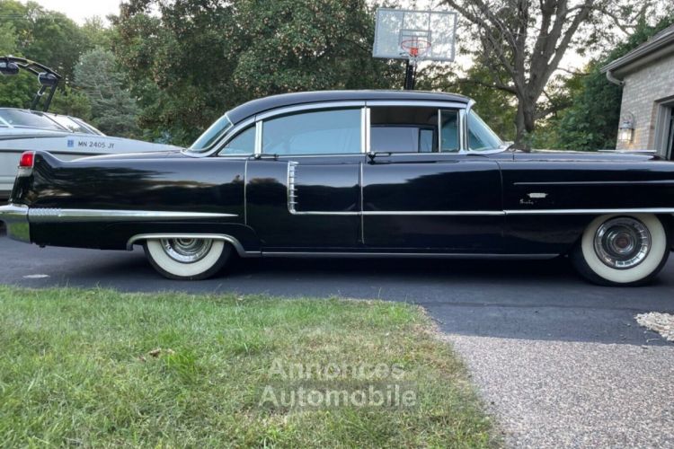 Cadillac Series 60 Special Fleetwood  - <small></small> 26.000 € <small>TTC</small> - #5