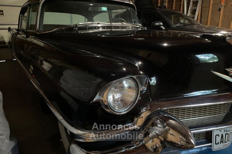 Cadillac Series 60 Special Fleetwood  - <small></small> 26.000 € <small>TTC</small> - #16