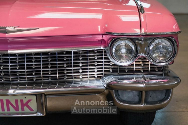 Cadillac Series 62 - <small></small> 50.000 € <small>TTC</small> - #28