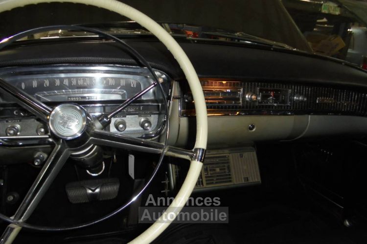 Cadillac Series 62 convertible  - <small></small> 75.000 € <small>TTC</small> - #4