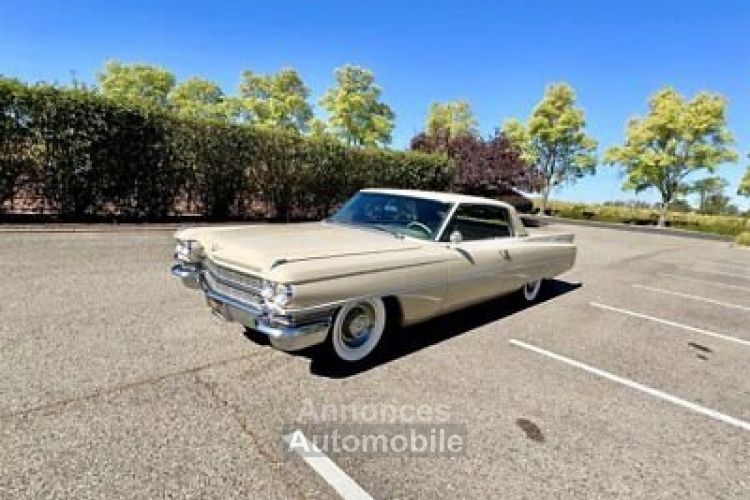 Cadillac Series 62 Coupe  - <small></small> 41.000 € <small>TTC</small> - #3