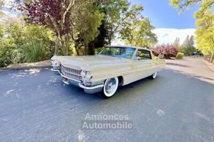 Cadillac Series 62 Coupe  - <small></small> 41.000 € <small>TTC</small> - #19