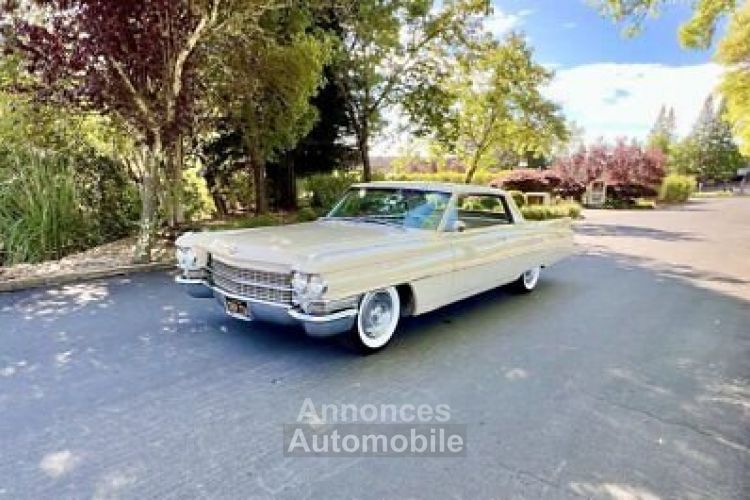 Cadillac Series 62 Coupe  - <small></small> 41.000 € <small>TTC</small> - #20