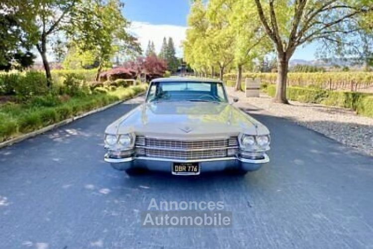 Cadillac Series 62 Coupe  - <small></small> 41.000 € <small>TTC</small> - #21