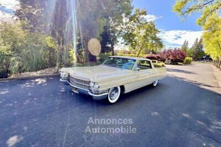 Cadillac Series 62 Coupe  - <small></small> 41.000 € <small>TTC</small> - #22