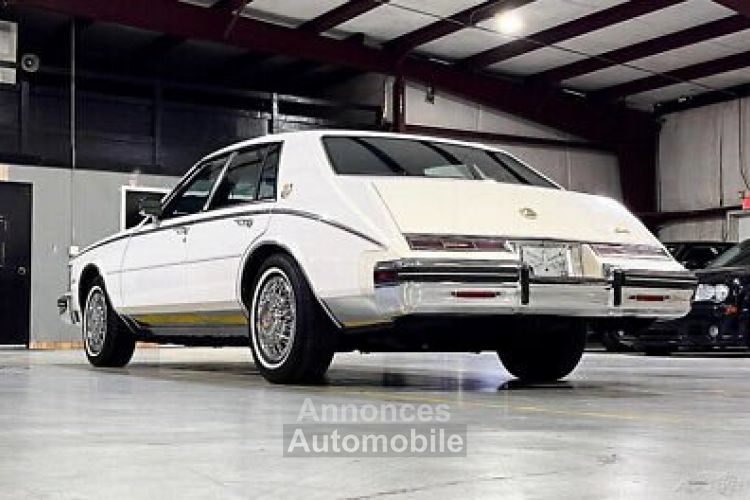 Cadillac Seville - <small></small> 25.000 € <small>TTC</small> - #20