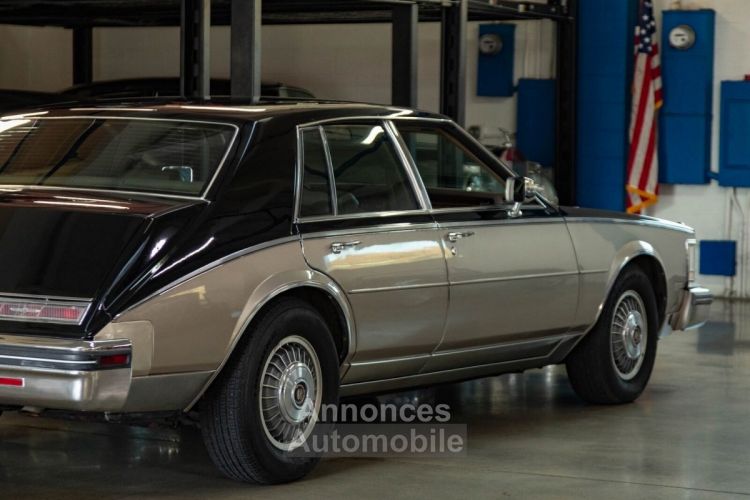 Cadillac Seville - <small></small> 27.400 € <small>TTC</small> - #26