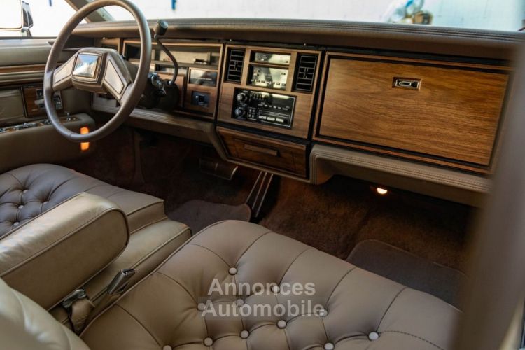 Cadillac Seville - <small></small> 27.400 € <small>TTC</small> - #38