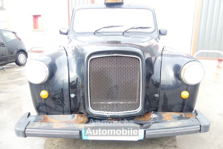 Carbodies Taxi Anglais FAIRWAY 2.7 TD 82cv - <small></small> 2.800 € <small>TTC</small> - #1